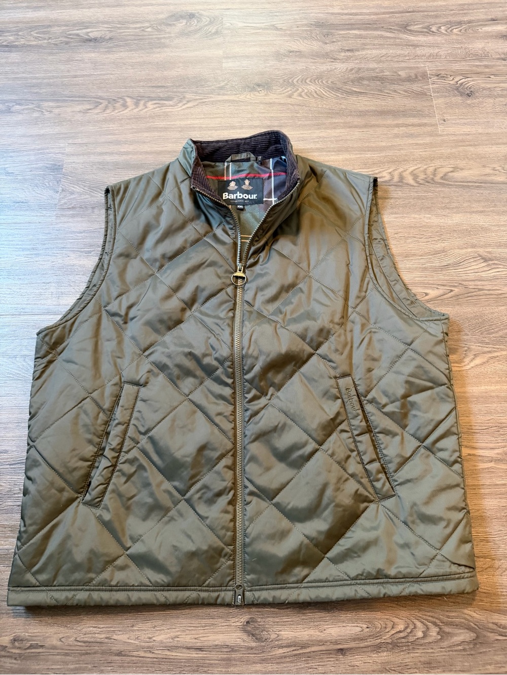 Barbour Finn Gilet Vest Men's XXL Green Quilted Full Zip Corduroy Collar Outdoor